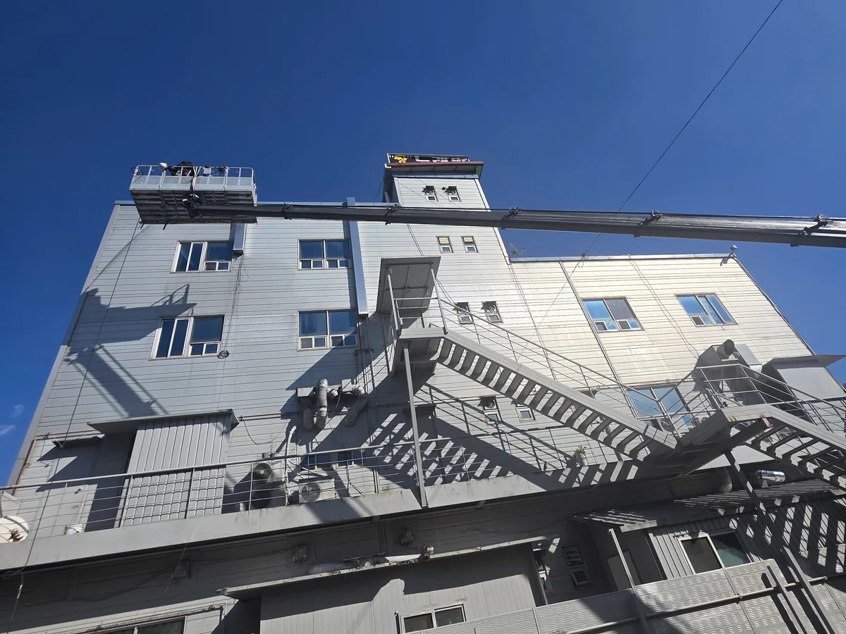 함양군 함양읍 건물 화장실 세면대 살균 위생청소 사례 - 행진크린